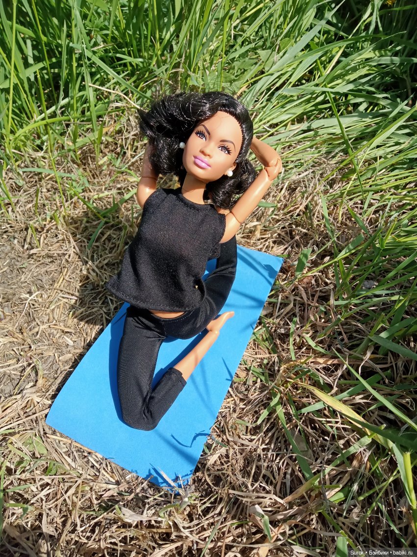 Занятие йогой вместе с Катариной