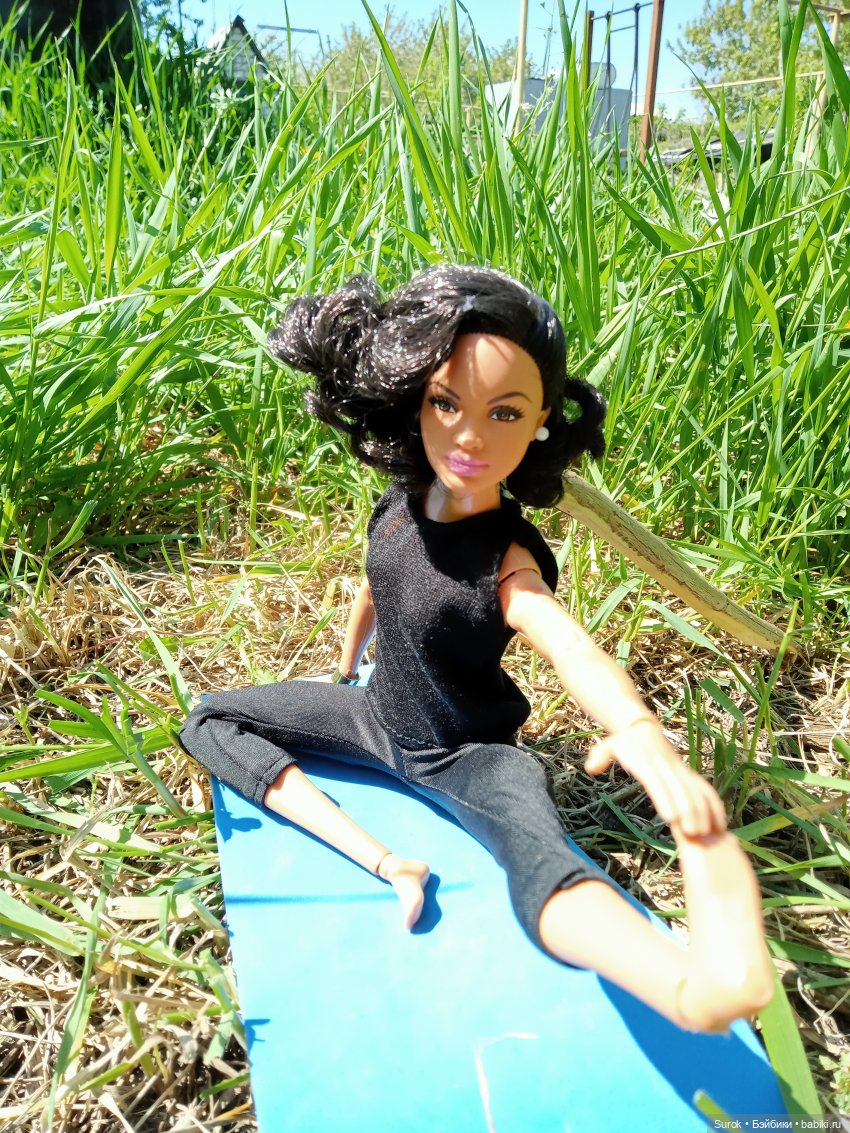 Занятие йогой вместе с Катариной