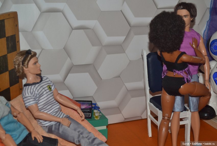 Выступление Шивари. "Let Me Think About It"