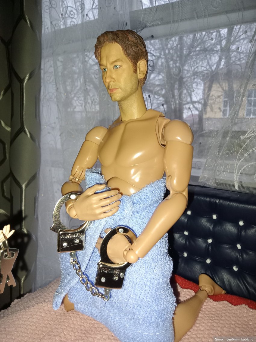 Агенты тоже люди (16+) — Куклы Barbie (Барби): Looks (фото 8)