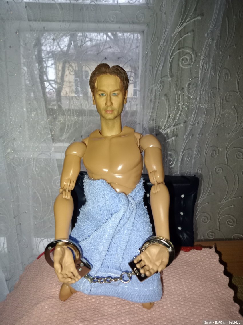 Агенты тоже люди (16+) — Куклы Barbie (Барби): Looks (фото 5)