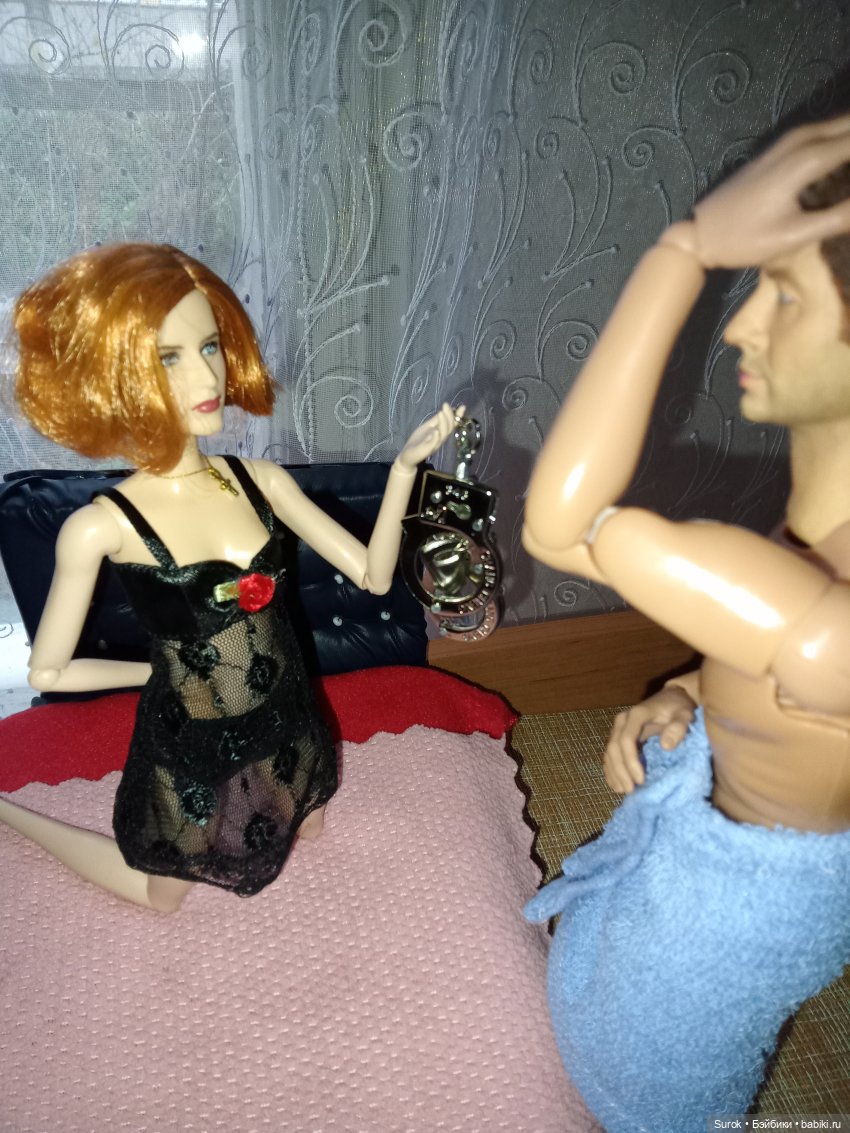 Агенты тоже люди (16+) — Куклы Barbie (Барби): Looks (фото 4)