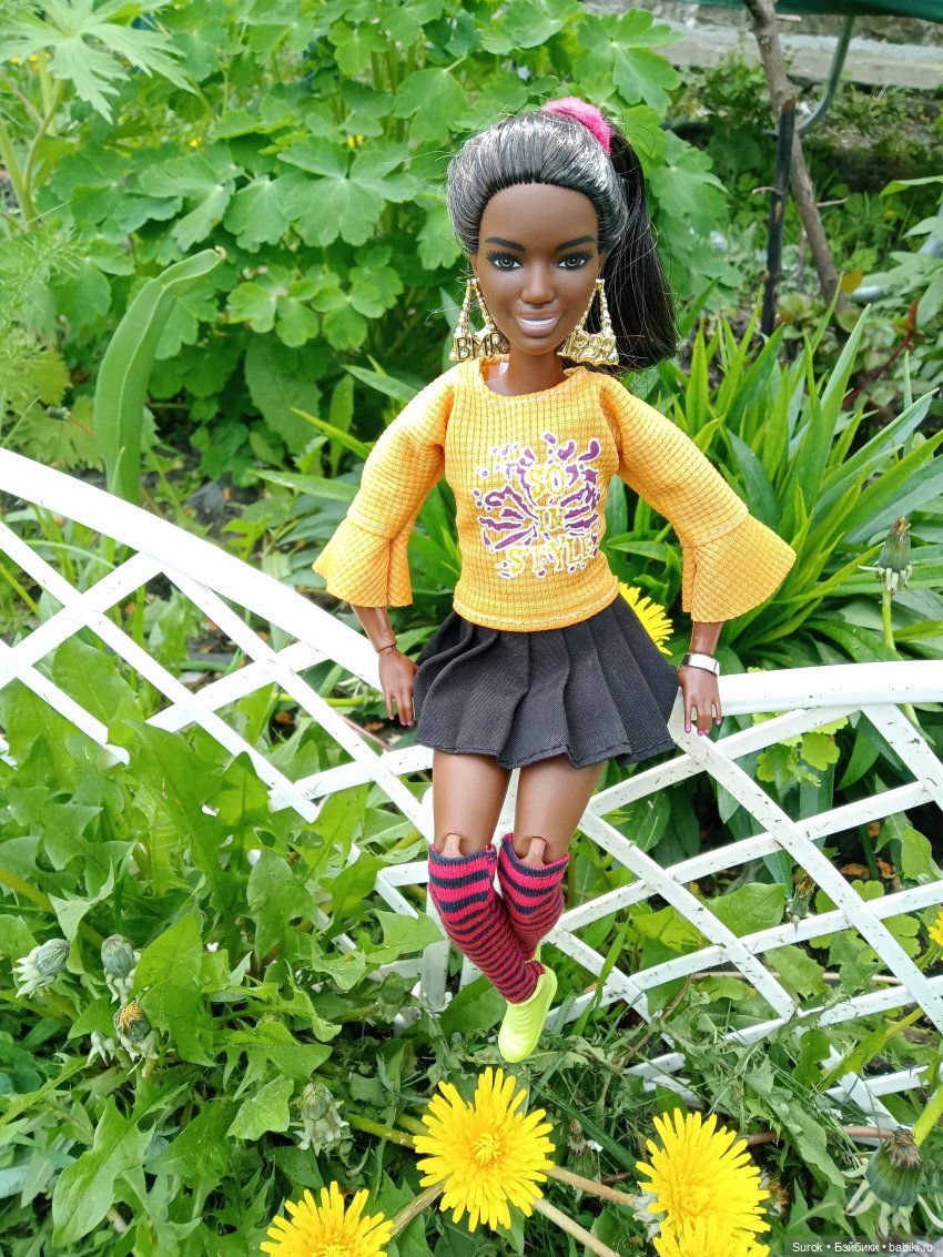 Моника — Куклы Barbie (Барби): Looks