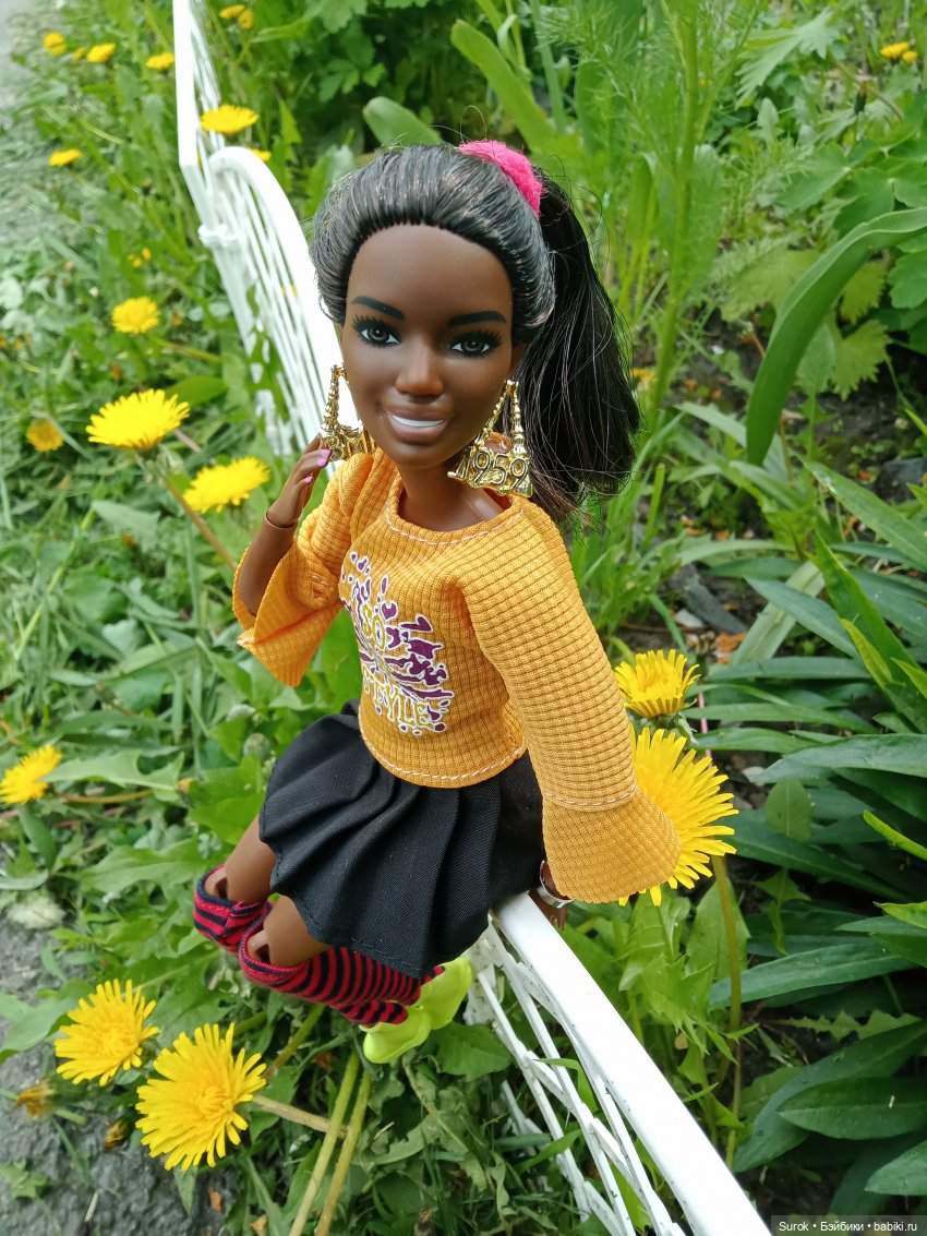 Моника — Куклы Barbie (Барби): Looks