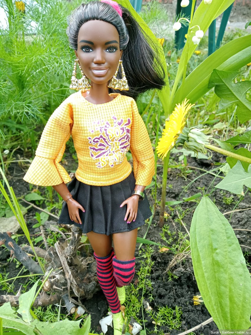 Моника — Куклы Barbie (Барби): Looks