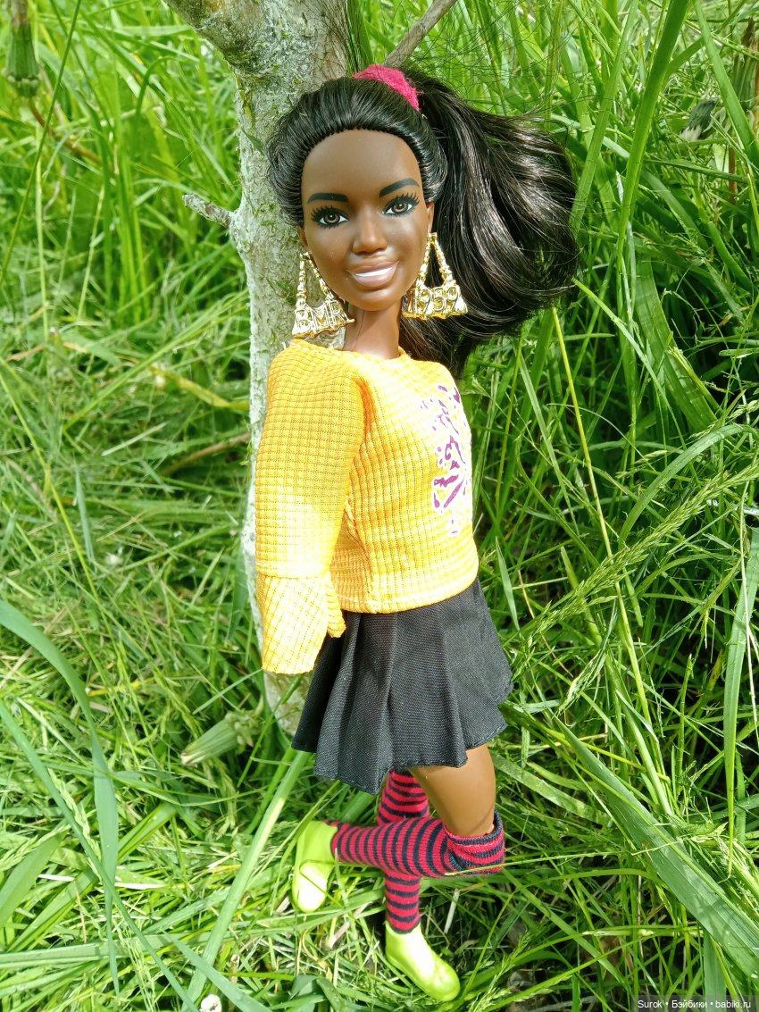 Моника — Куклы Barbie (Барби): Looks