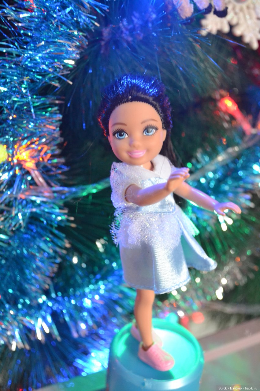 В Международный день брюнеток (фото 8)