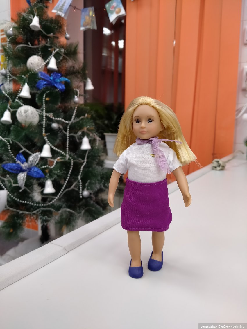 Огромного значения маленькая куколка (фото 2)