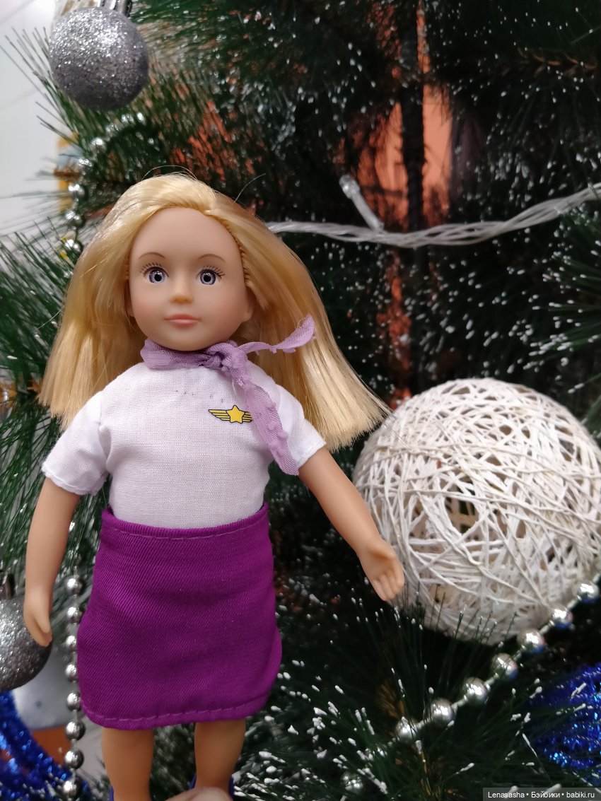 Огромного значения маленькая куколка (фото 5)