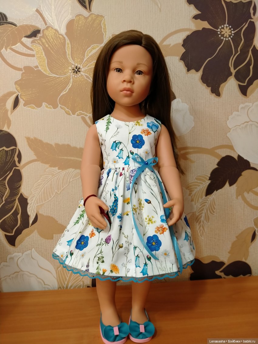 Девочки Готц и летние платьица