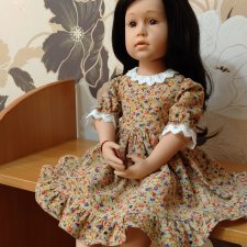 Девочки Готц и теплые платьица