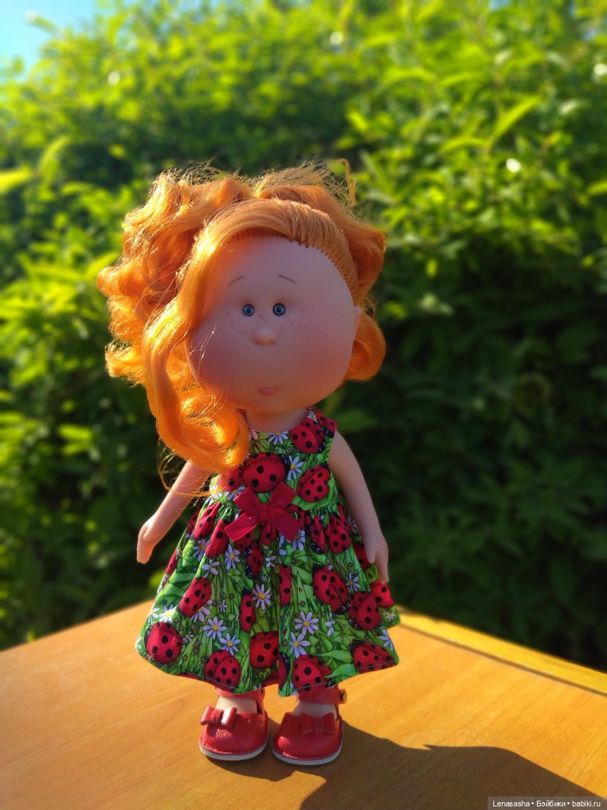 Булкина прогулка — Куклы Nines d'Onil (Нинес): Миа (Mia) (фото 8)