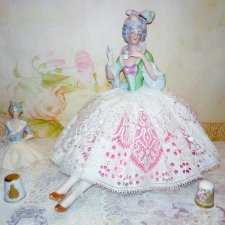 Старинная куколка-игольница. Еще раз о реставрации в домашних условиях