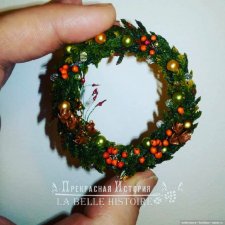Кукольная миниатюра новогодние веночки для кукольного домика Кукольная миниатюра новогодние веночки для кукольного домика