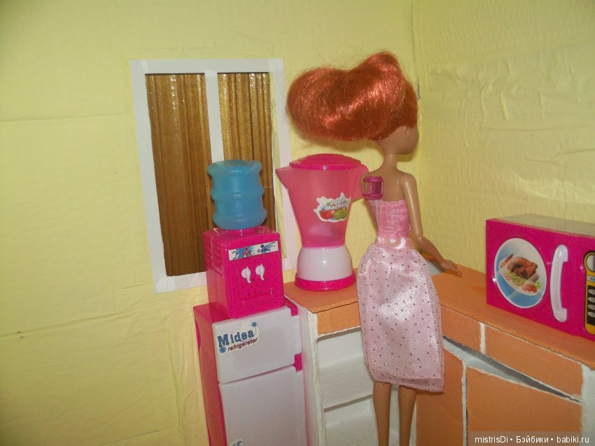 Кухонная тумба для куклы