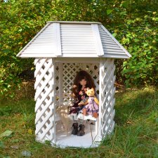 Беседка-патио с перголами