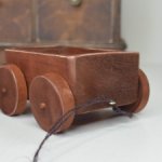 Тележки деревянные)