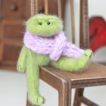 Игрушка для куклы) Лягушка