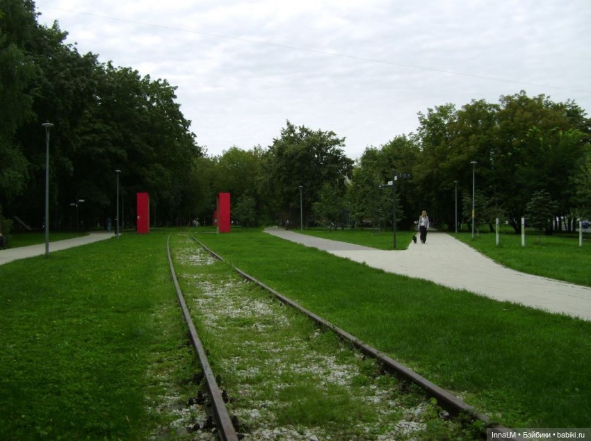 На заброшенной железнодорожной ветке