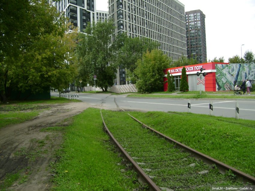 На заброшенной железнодорожной ветке