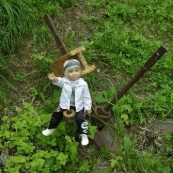 На заброшенной железнодорожной ветке