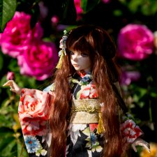 Прогулка в Розовых садах. Минифи Лирия в Кимоно