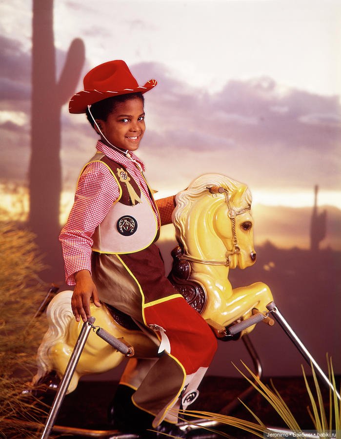 Куклы - отражение, параллельный мир, проекция, модель, как хотите называйте! Оранжевое пати 1970-х (фото 2)