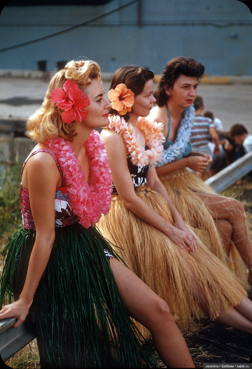 Куклы - отражение, параллельный мир, проекция, модель, как хотите называйте!1950е и 1960е - золотой век винтажных кукол