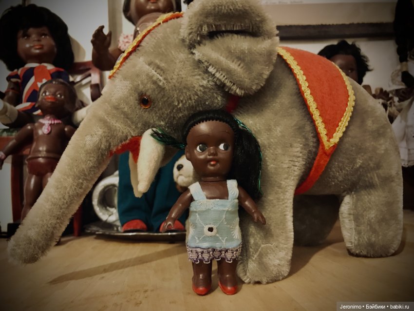 Куклы - отражение, параллельный мир, проекция, модель, как хотите называйте!1950е и 1960е - золотой век винтажных кукол