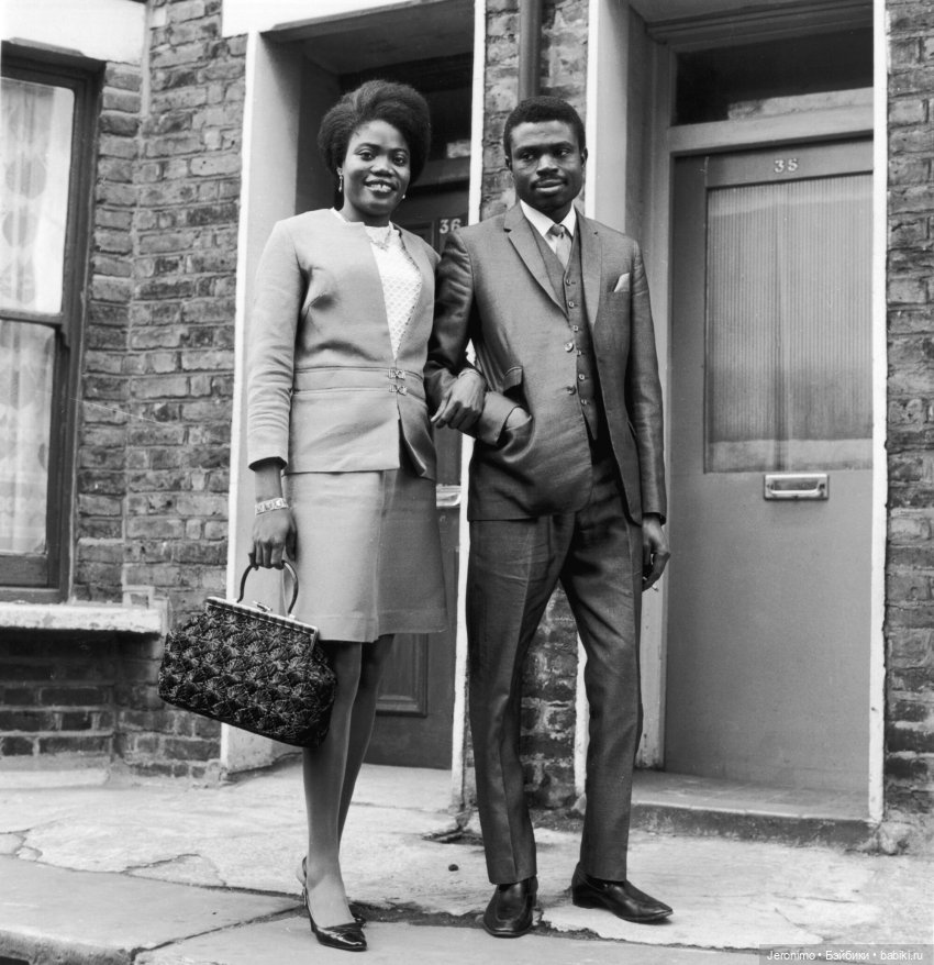 Куклы - отражение, параллельный мир, проекция, модель, как хотите называйте!1950е и 1960е - золотой век винтажных кукол