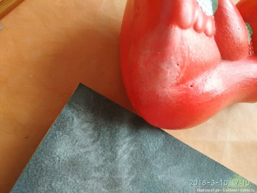 Как заклеить трещины и дырки в целлулоиде