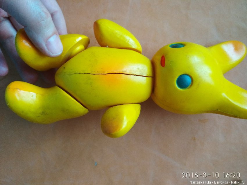 Как заклеить трещины и дырки в целлулоиде (фото 4)