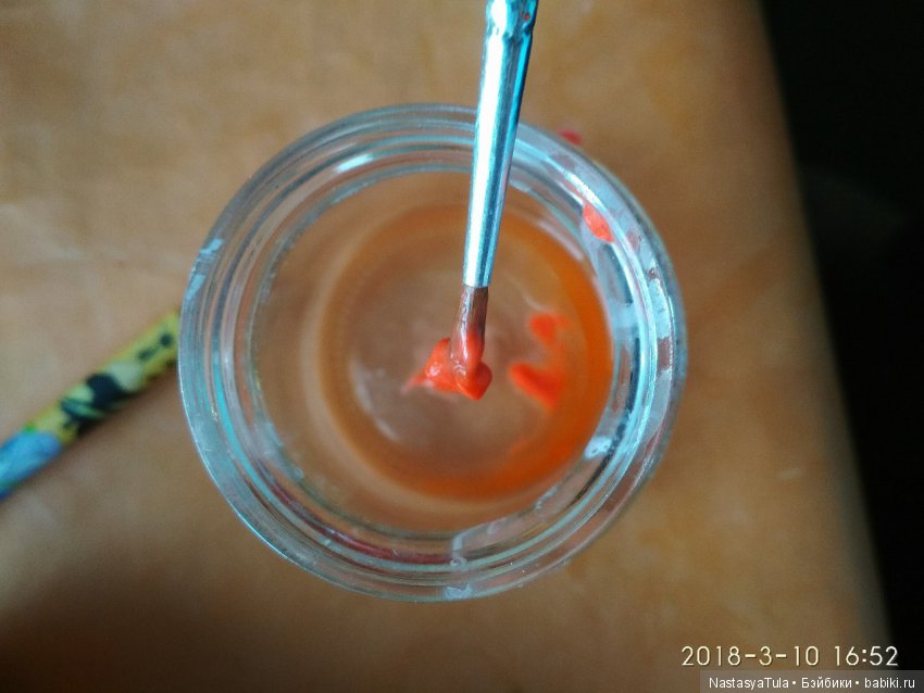 Как заклеить трещины и дырки в целлулоиде