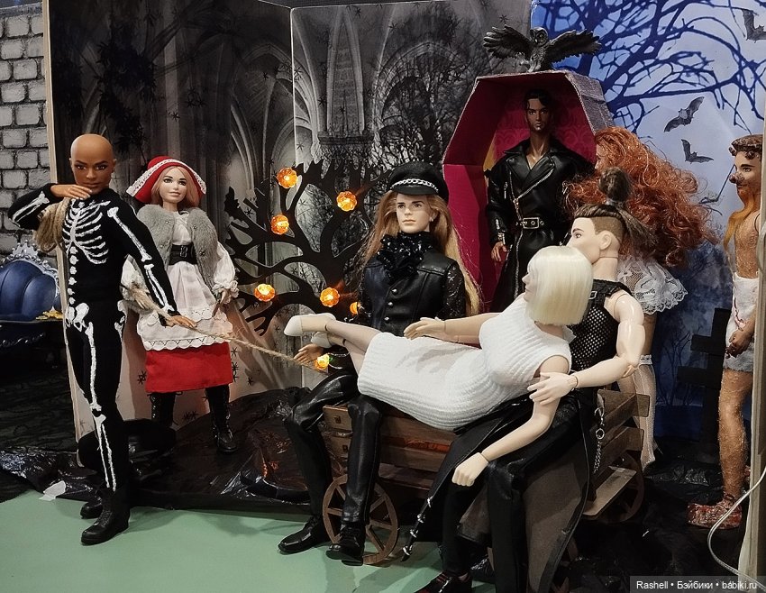 Отпуск 11/24. Гердочка продолжает гулять в Москве. И еще один Хеллоуин