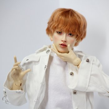 Аутфит для кей-поп звезды