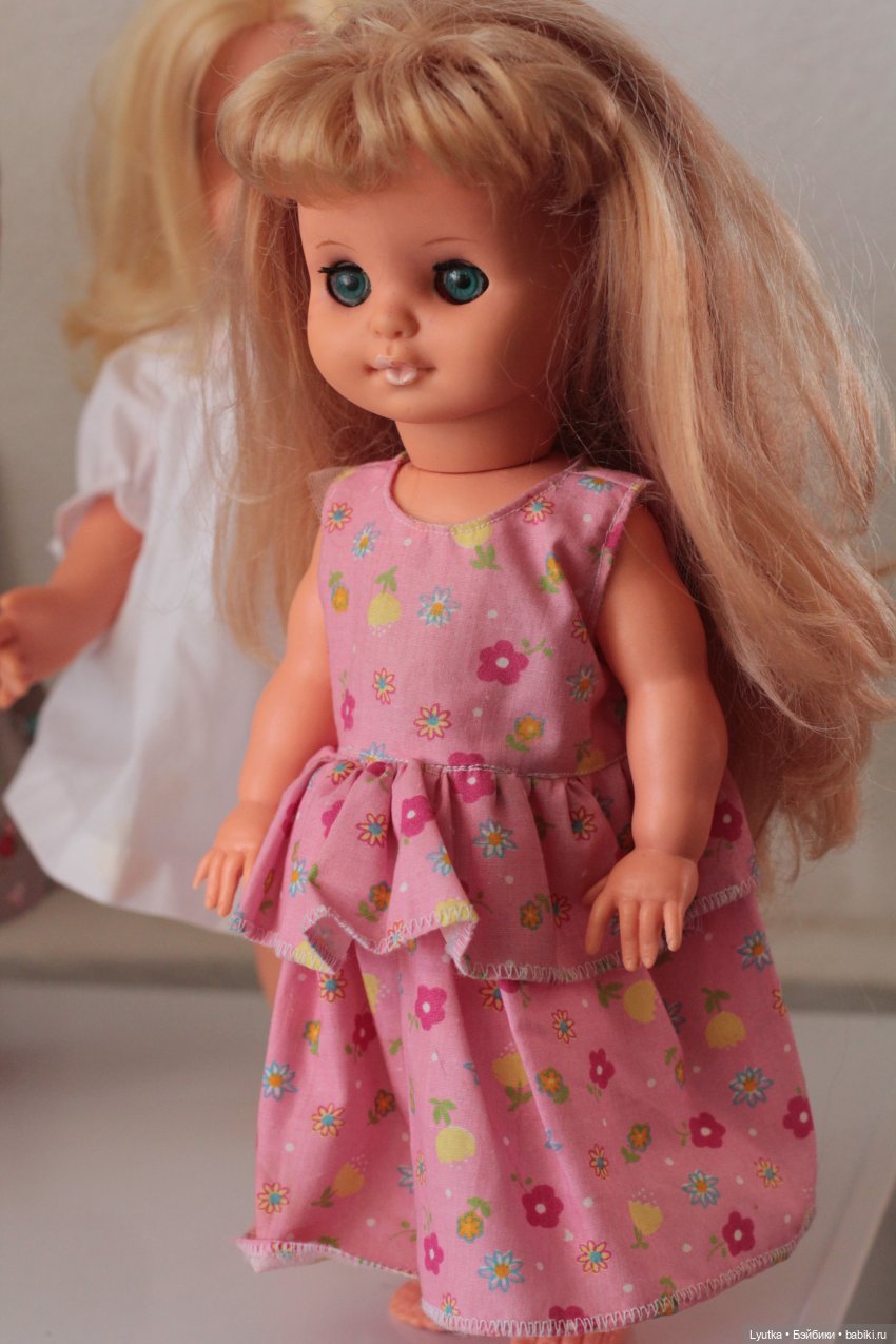 Такие одинаковые и такие разные немецкие куколки