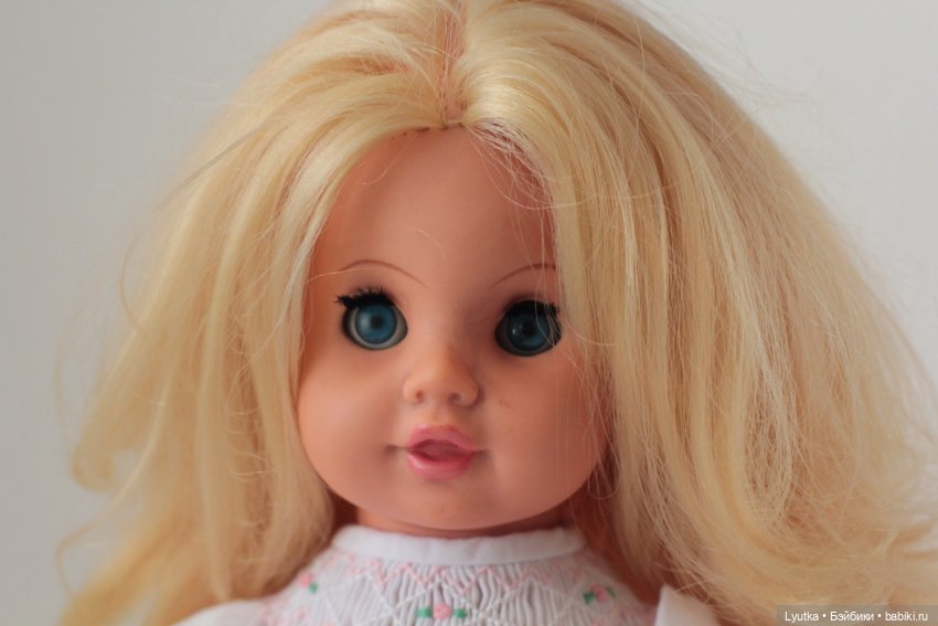 Такие одинаковые и такие разные немецкие куколки
