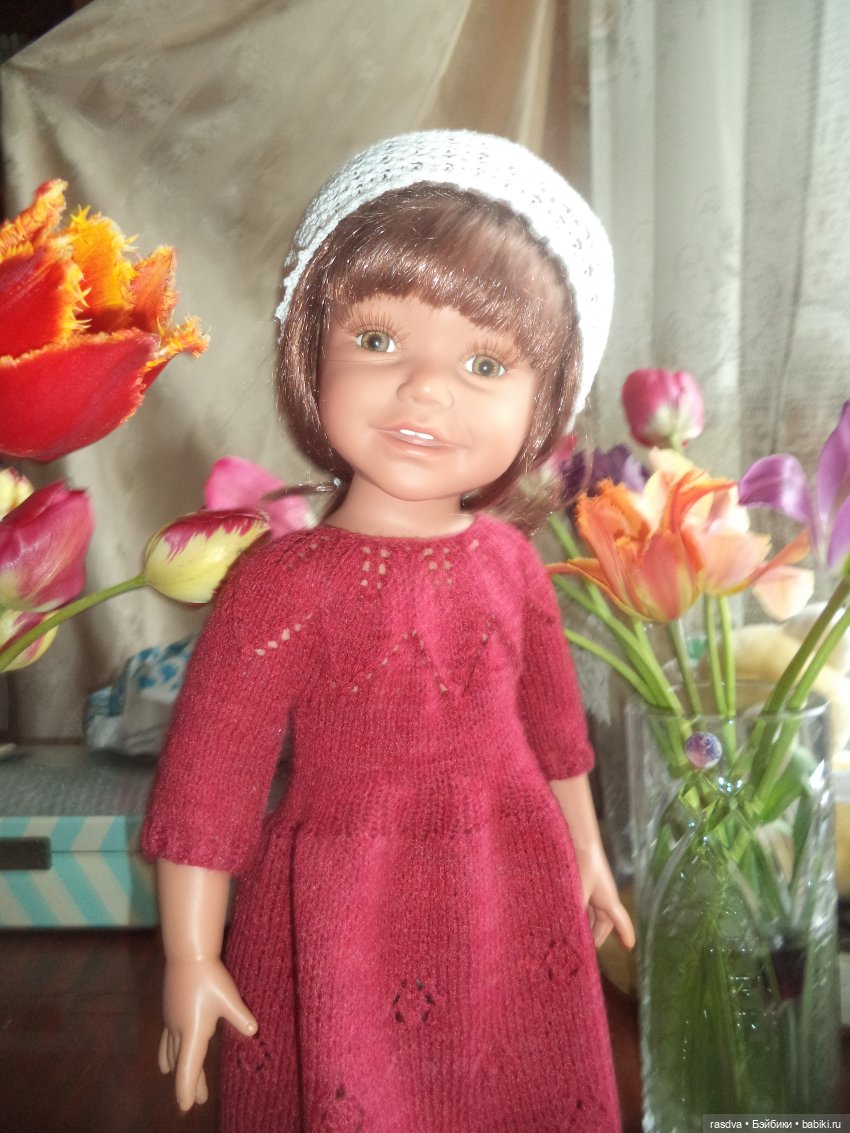 У Дианки новое платье — Куклы EuroGirls Diana Collection: формат 18" (46 см) (фото 9)