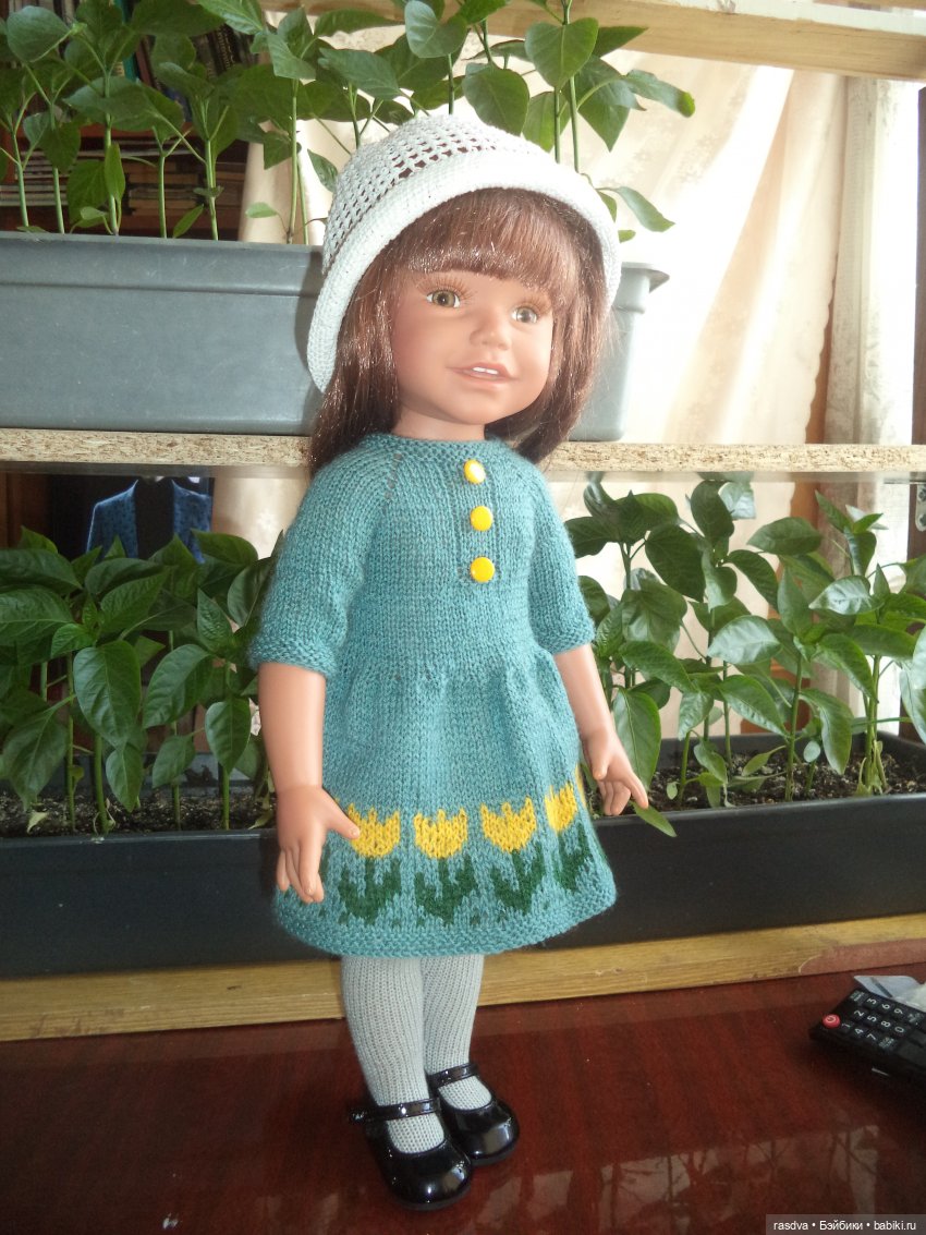 У Дианки новое платье — Куклы EuroGirls Diana Collection: формат 18" (46 см) (фото 6)