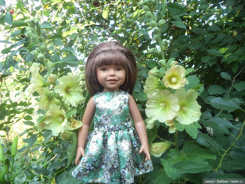 Дианка на даче — Куклы EuroGirls Diana Collection: формат 18" (46 см) (фото 5)
