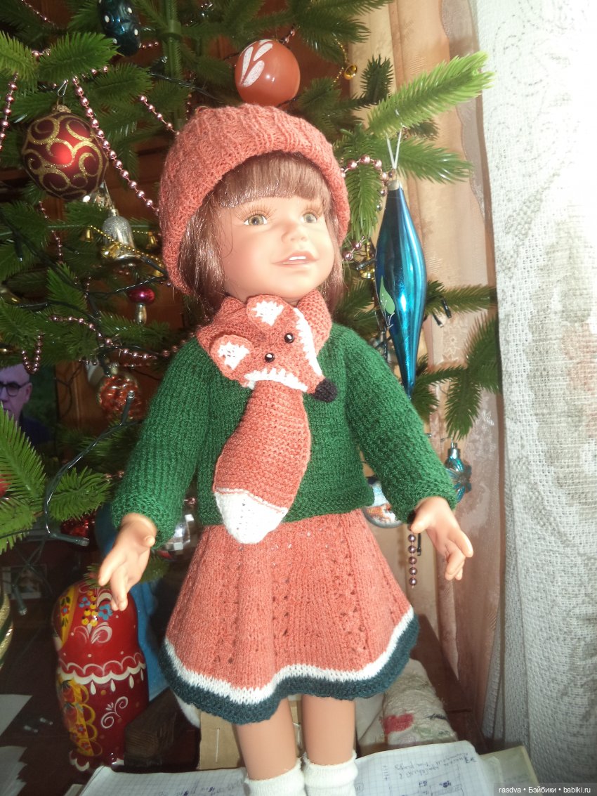 Лиса, кусающая себя за хвост (фото 7)