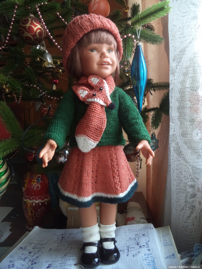 Лиса, кусающая себя за хвост (фото 8)