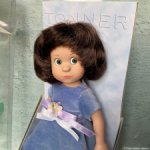 Апрелька, чудесная девица от Роберта Тоннера