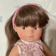 Скромная французская малышка