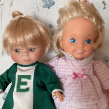 Две девчонки по цене одной