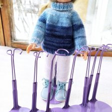 Подставки для кукол ростом 20-40см