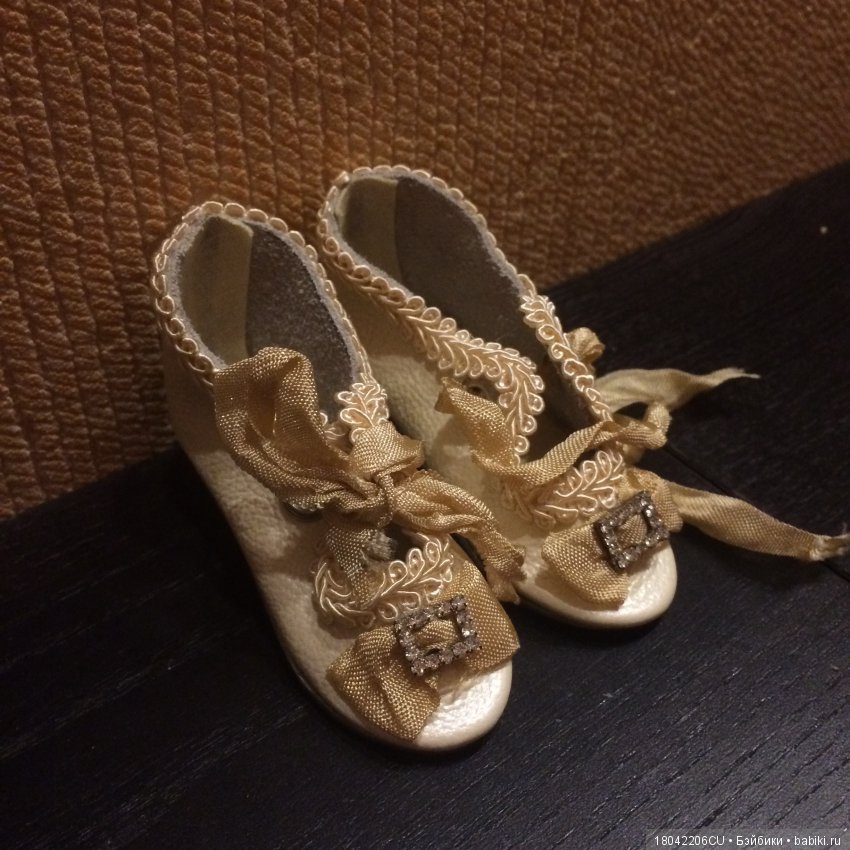 Туфельки — Редкие антикварные куклы и реплики: воск