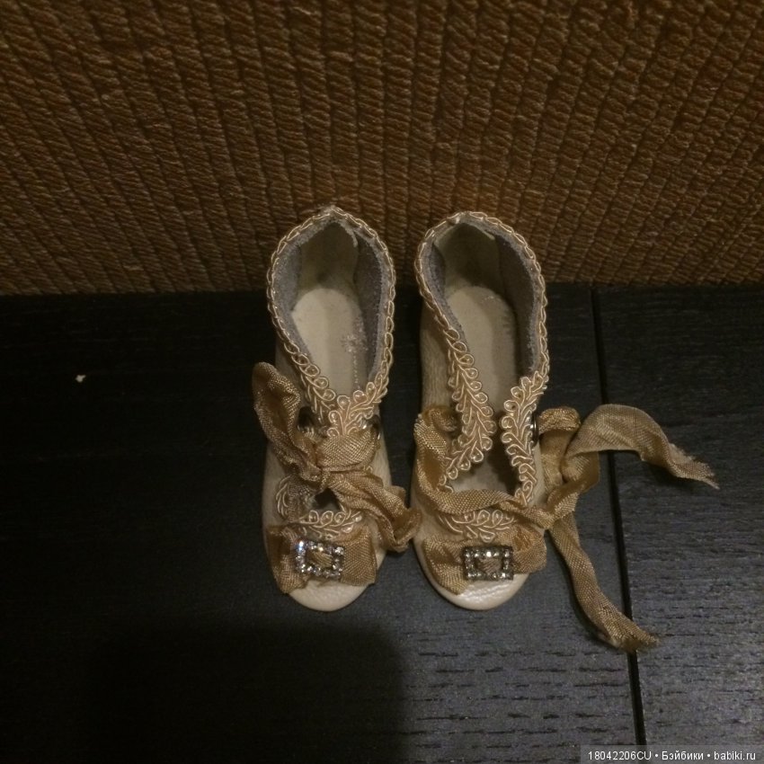 Туфельки — Редкие антикварные куклы и реплики: воск (фото 3)