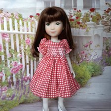 Платье с буфами