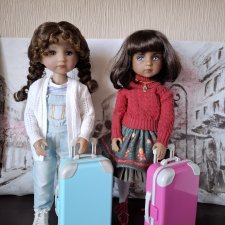 Чемоданы на колесиках